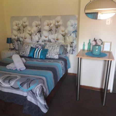 Pride Rock Accommodation 미델뷔르흐 외부 사진