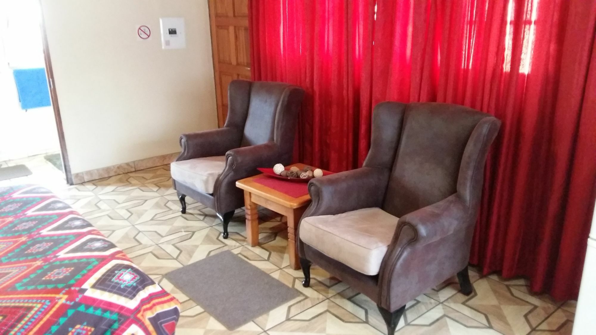 Pride Rock Accommodation 미델뷔르흐 외부 사진